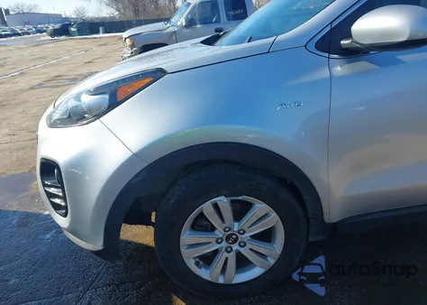 2019 Kia Sportage Lx z USA, uszkodzony, nr VIN KNDPMCAC5K7607261